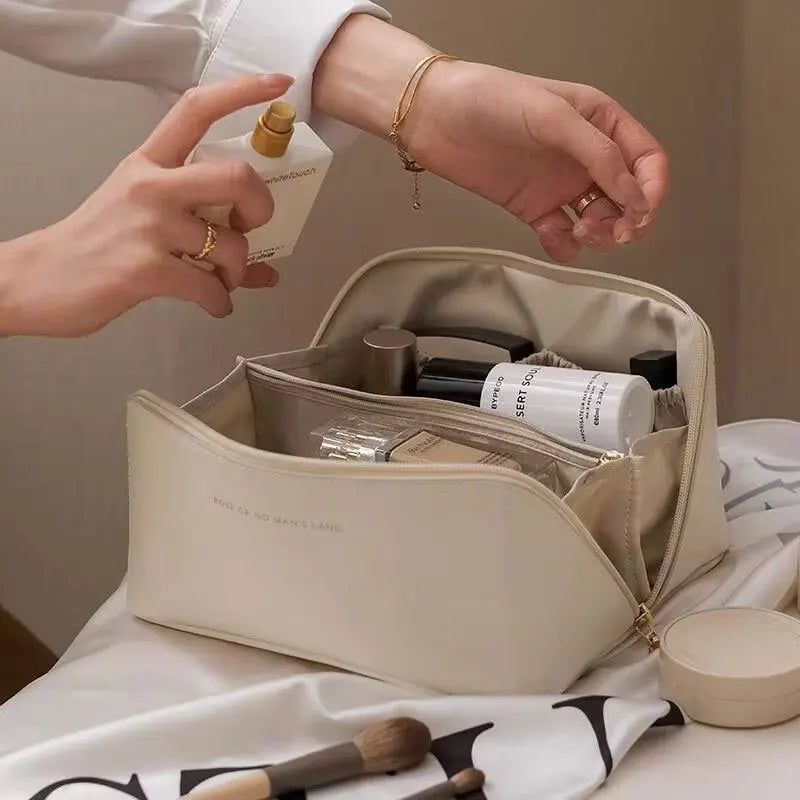 Bolsa de Maquillaje Impermeable de Gran Capacidad — Organizador de Belleza y Skincare